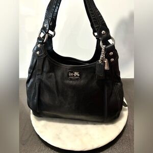 Y2K Coach MADISON MAGGIE 14336 Black Leather Shoulder Bag Purse Tote Satchel
